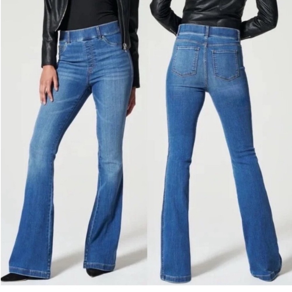 Spanx Flare Leg Pull On Denim Jeans Comfort Waist 20456 Vintage indigo Medium